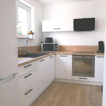 Maison Avec Courette - 4 Pers - Wifi Et Linge Inclus * Beauvoir-sur-Niort